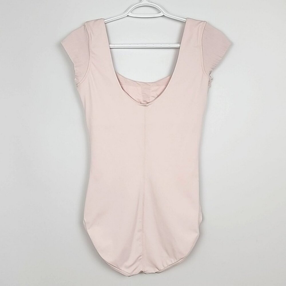 Lululemon Women's Light Pink Bodysuit Scooped Neckline Capped Sleeves Size Small - Picture 2 of 14
